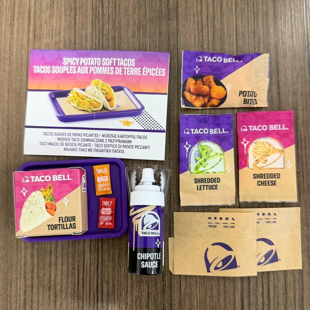 MGA's Miniverse Make It Mini Food Taco Bell Live Mas: SPICY POTATO SOFT TACOS